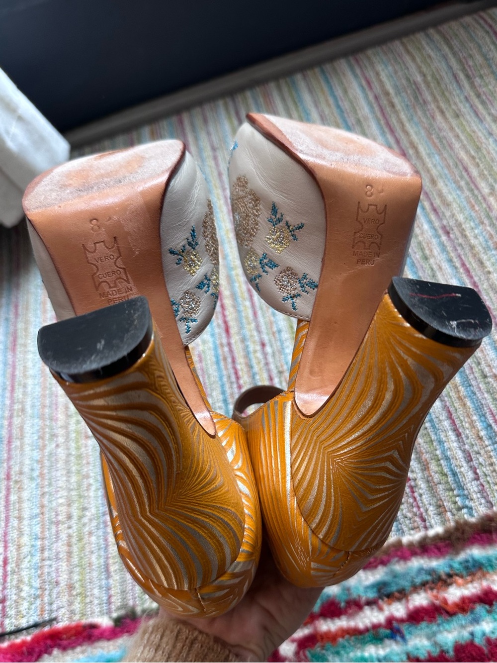 SOLD!! Fluevog NEARLY NEW W BOX Miracles Flora embroidered MJ platform heel-8 - Picture 15 of 16